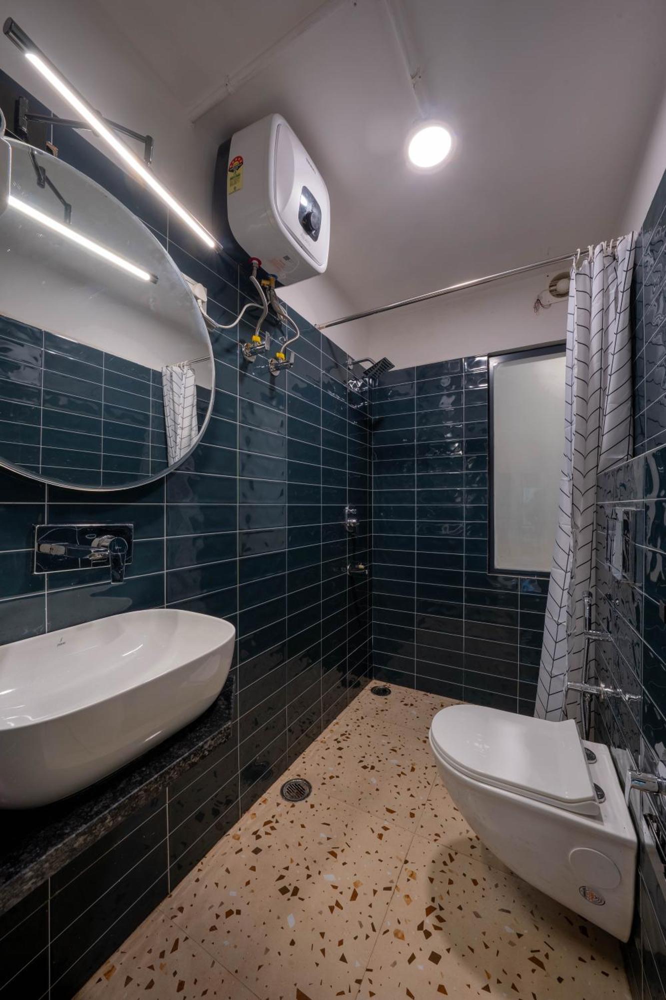 Ultra Luxury 3bhk Stylish Apartment, Walk To Taj Mahal, 1500sqft