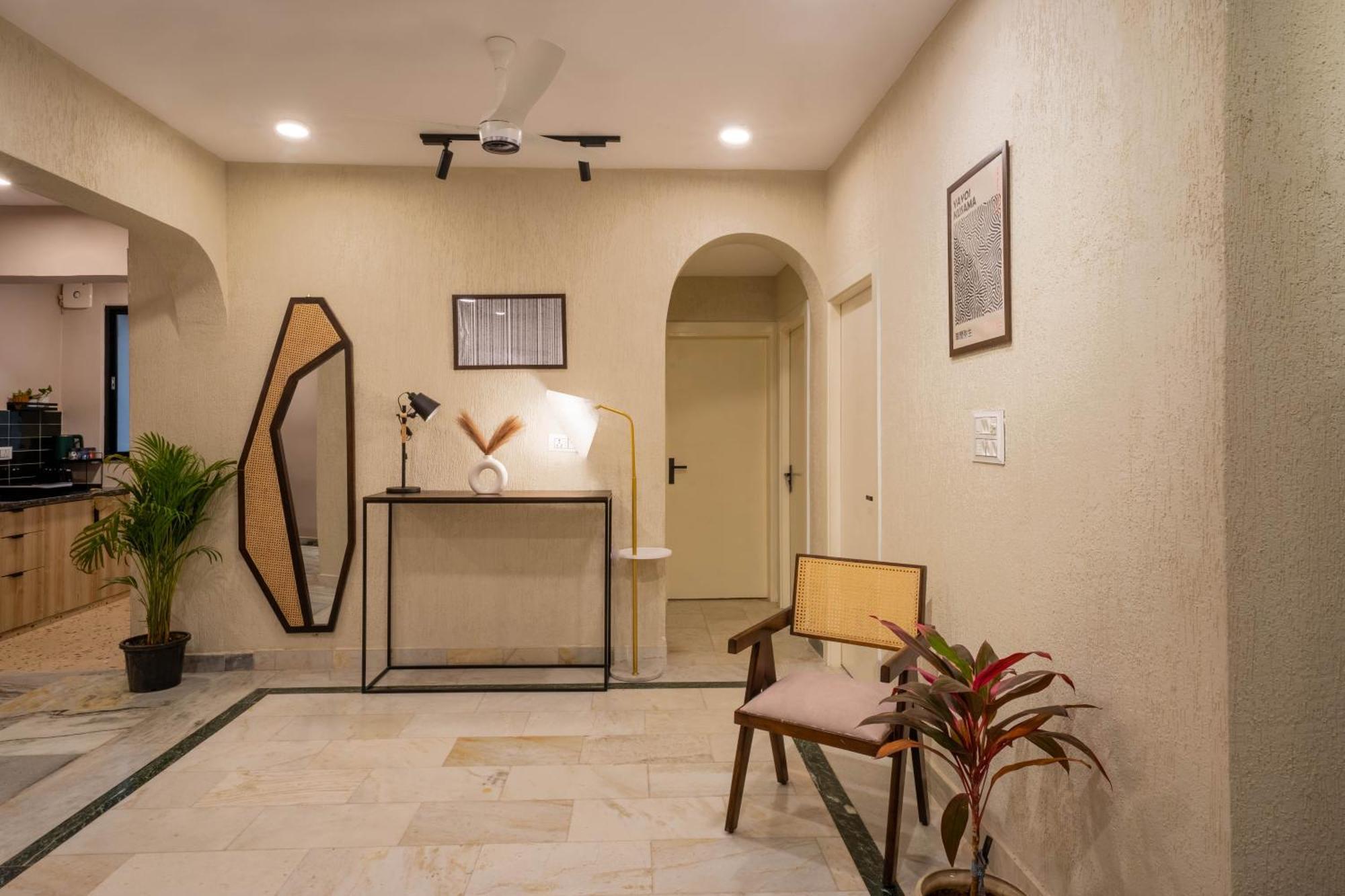 Ultra Luxury 3bhk Stylish Apartment, Walk To Taj Mahal, 1500sqft *